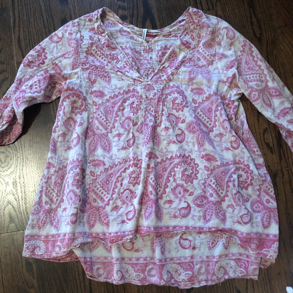 Magnolia pearl paisley tunic